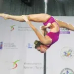 Nadia Budurusi - pole dance la concurs
