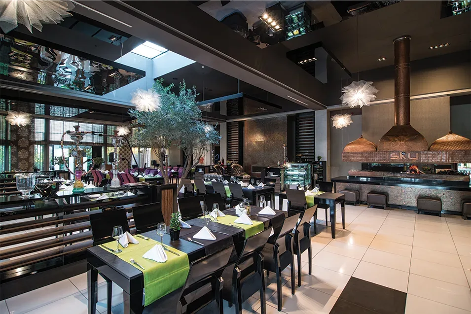 Restaurant Sky Blue Hotel & Spa din Dealu Mare